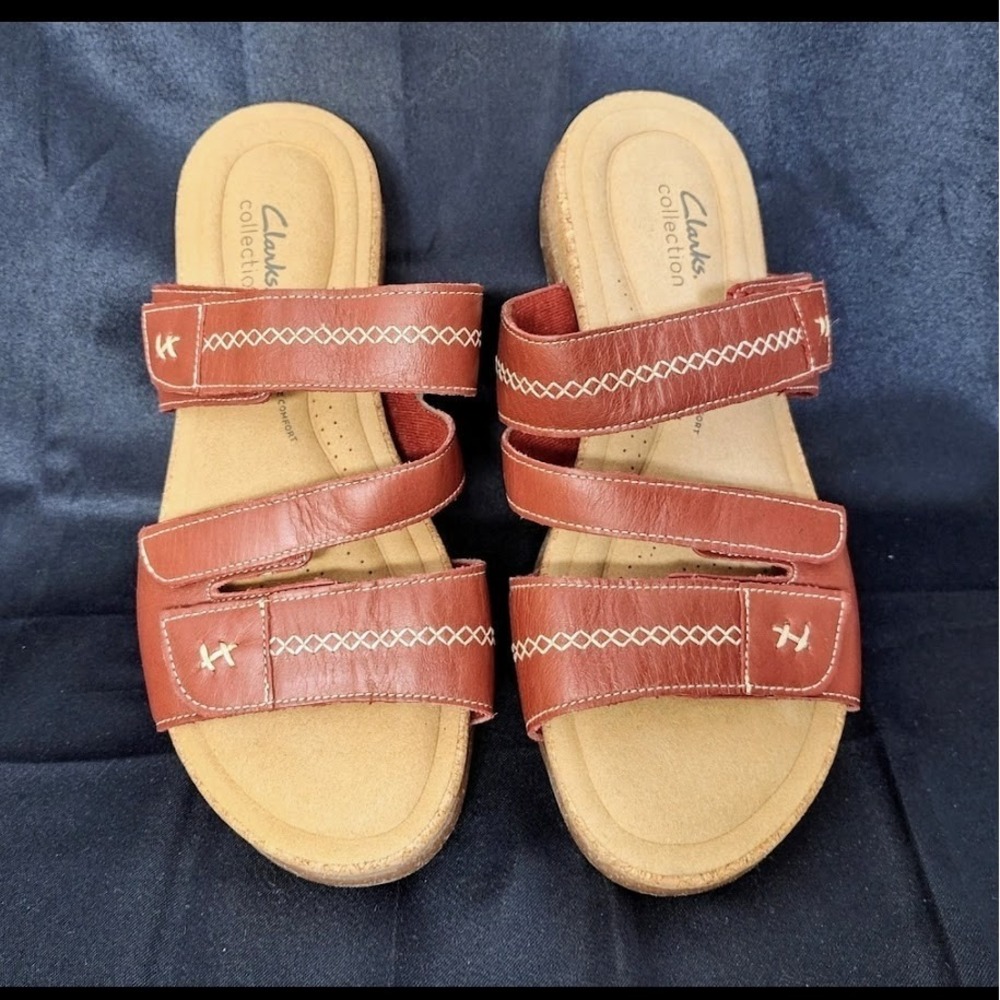 11 W Clarks Roseville Bay Red Leather Slide Cushion Comfort Walking 11 Wide NWOB